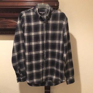 Slate & Stone men’s light weight flannel shirt